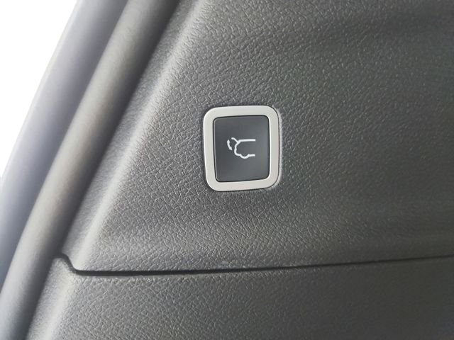 2026 Chrysler Pacifica Limited - Photo 39