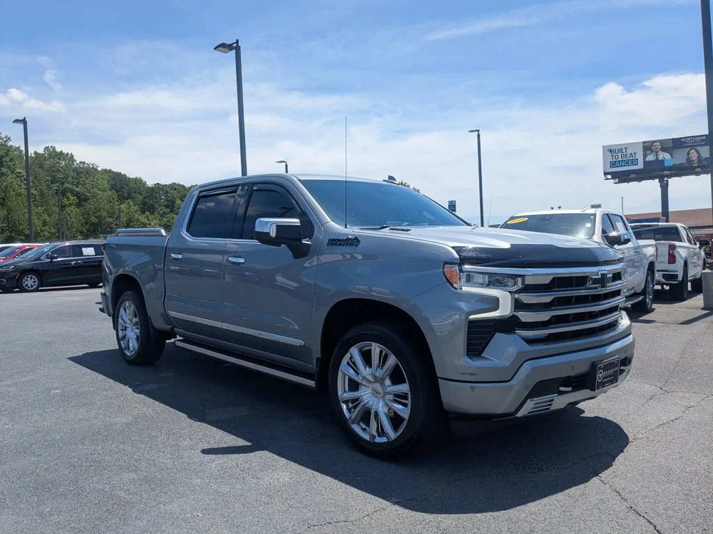 Used 2024 Sterling Gray Metallic Chevrolet High Country image 3