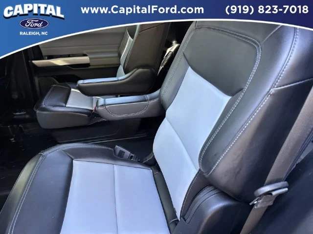 Used 2023 Silver Ford XLT image 18
