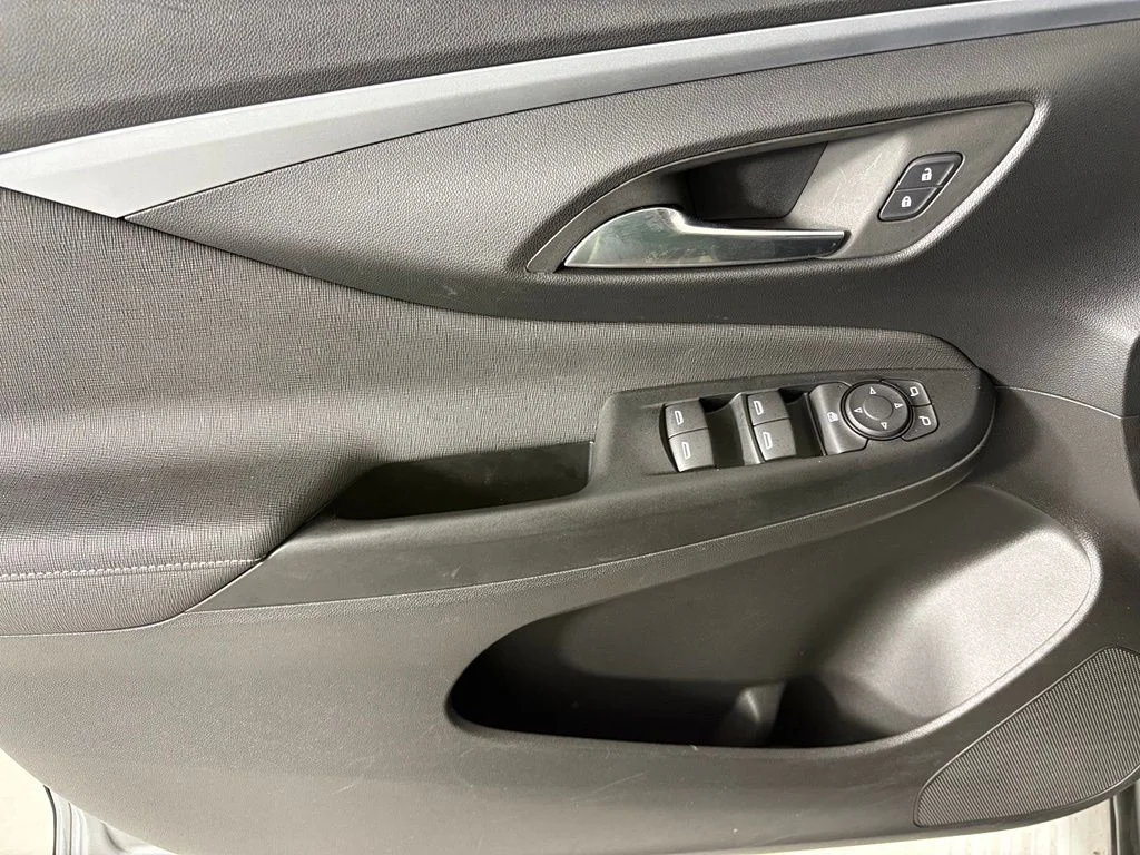Used 2025 Gray Buick Preferred image 22