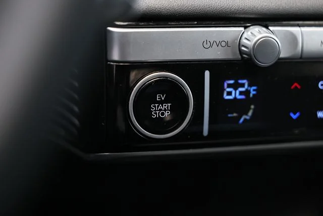 Used 2023 Shooting Star (Matte Gray) Hyundai SEL image 39