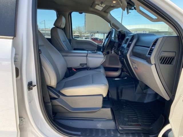 Used 2021 White Ford XL image 19