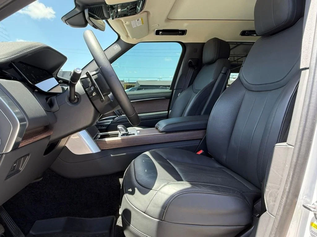 2024 Land Rover Range Rover SE - Photo 21