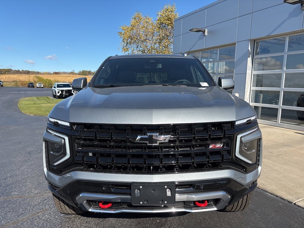 2026 Chevrolet Suburban Z71 photo 2