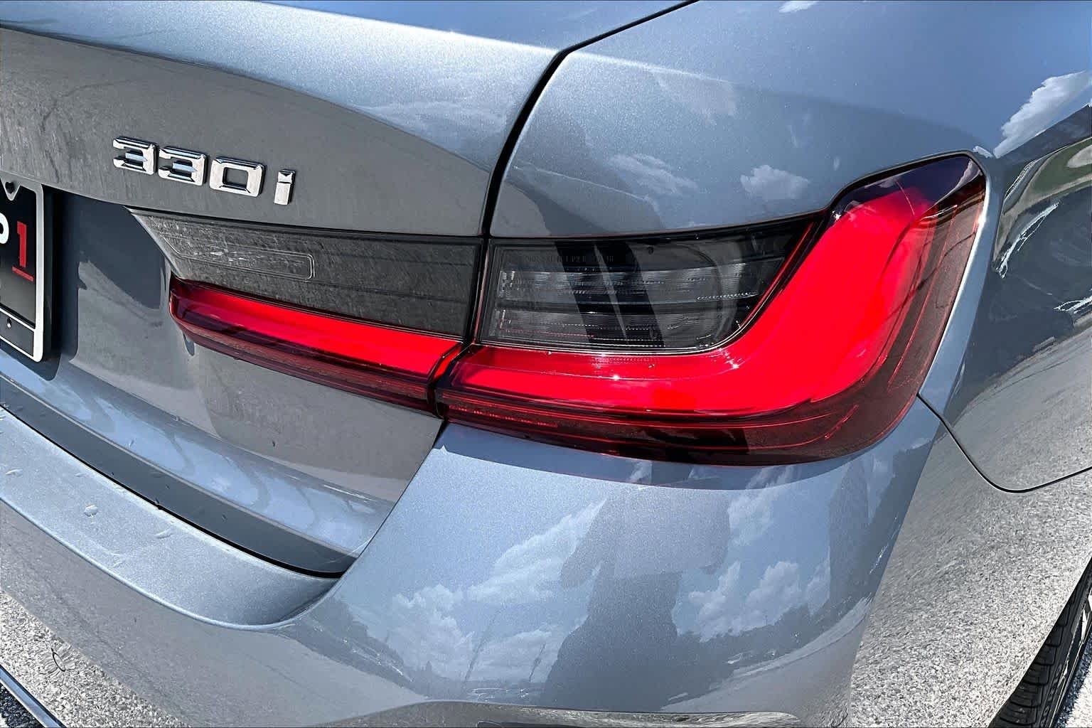 Used 2026 Skyscraper Grey Metallic BMW 330i NA image 29