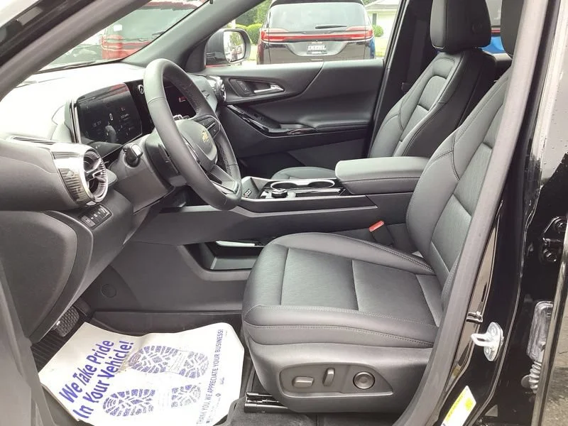 2027 Chevrolet Equinox LT - Photo 26