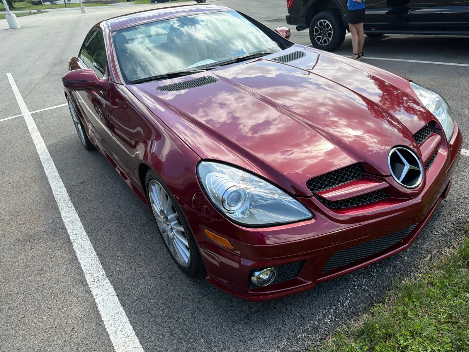 Used 2011 Storm Red Metallic Mercedes-Benz SLK 300 image 6