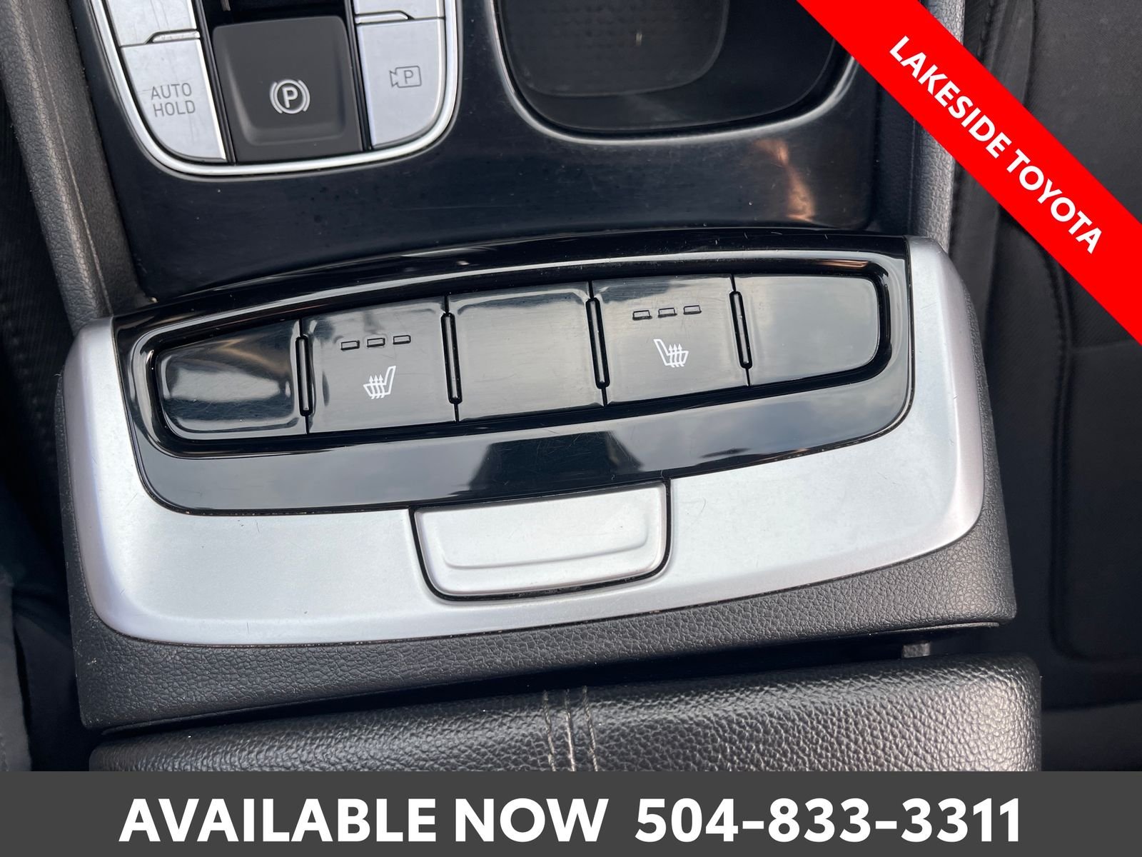 Used 2024 Silver Hyundai SEL image 31