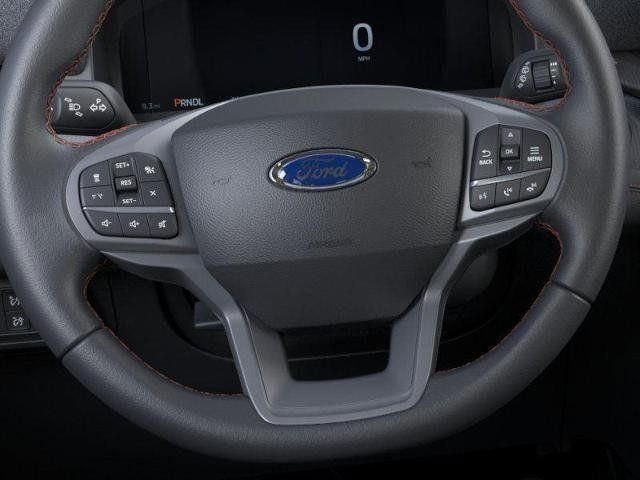 New 2026 Star White Metallic Tri-Coat Ford Active image 37