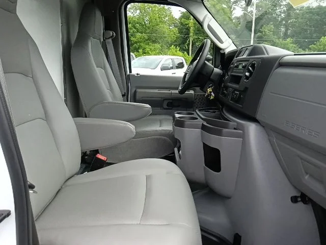 New 2026 Oxford White Ford E-450 DRW image 29