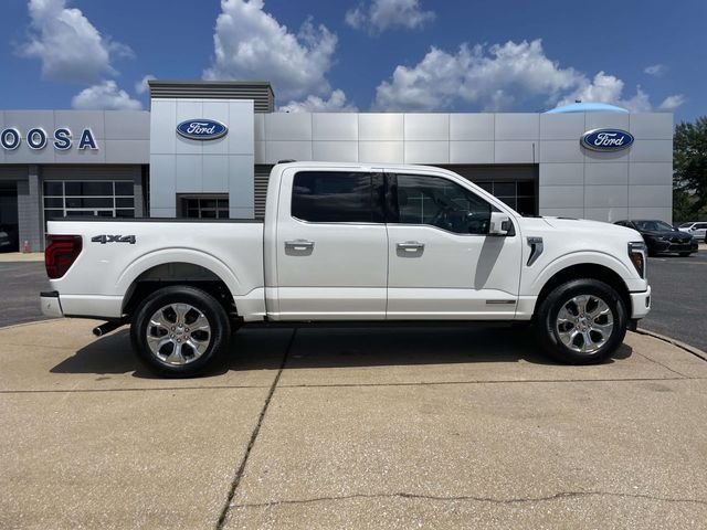 New 2026 Star White Metallic Tri-Coat Ford Platinum image 2