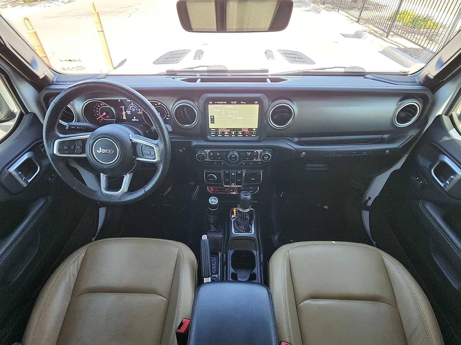 Used 2019 Bright White Clearcoat Jeep Rubicon image 28
