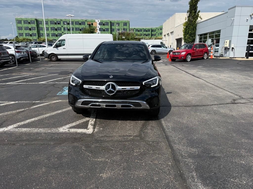 Certified Used 2023  Mercedes-Benz GLC 300 Coupe image 3