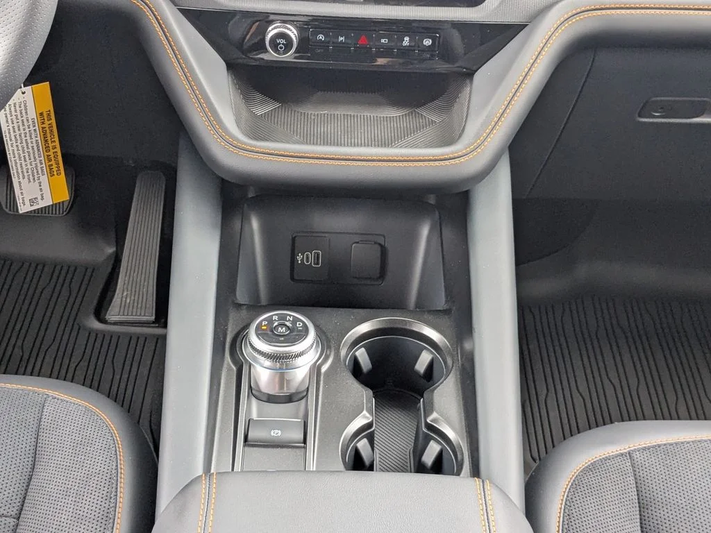 New 2026 Star White Metallic Tri-Coat Ford Tremor image 24