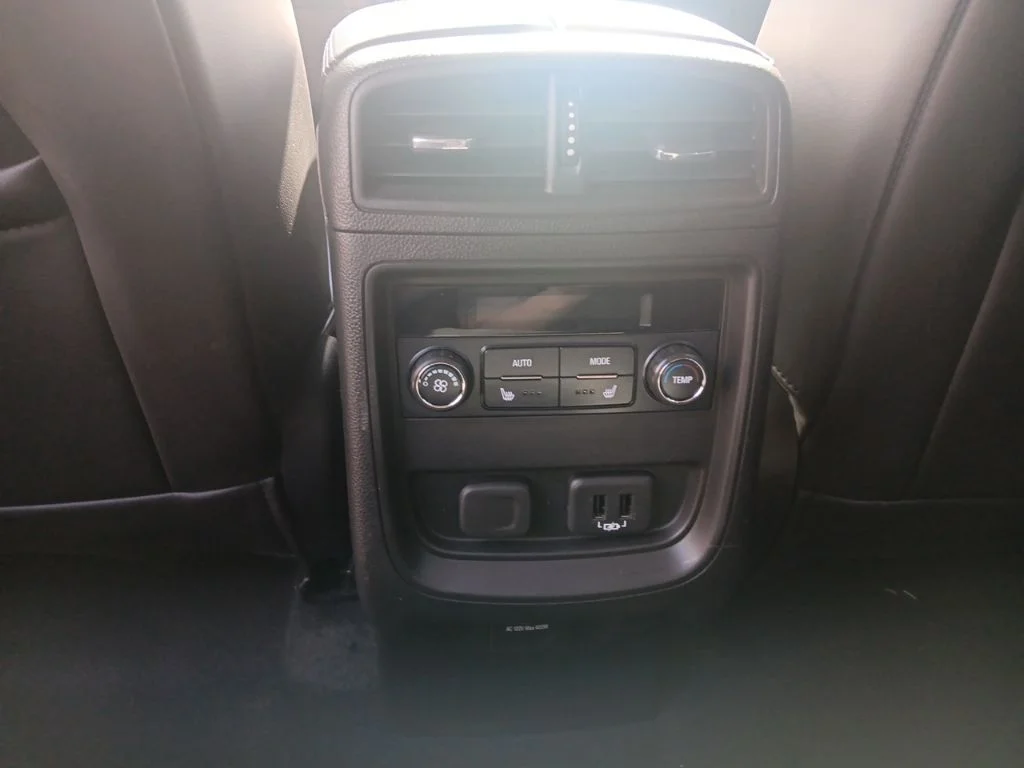 Used 2019 Bronze Alloy Metallic Buick Premium I image 41
