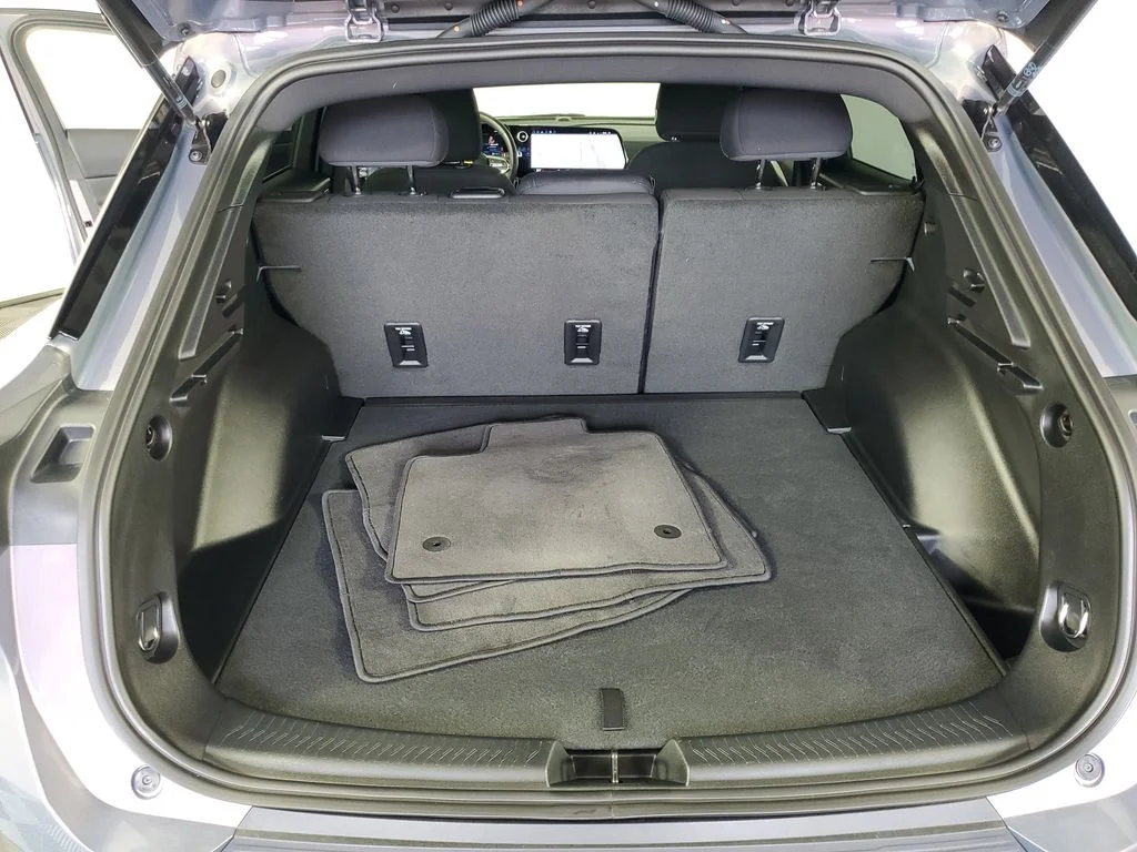 Used 2026 Gray Chevrolet LT image 29