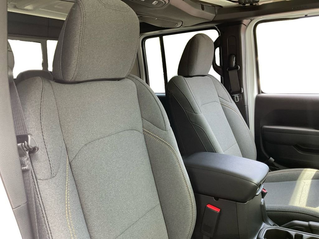2025 Jeep Gladiator Sport S - Photo 28