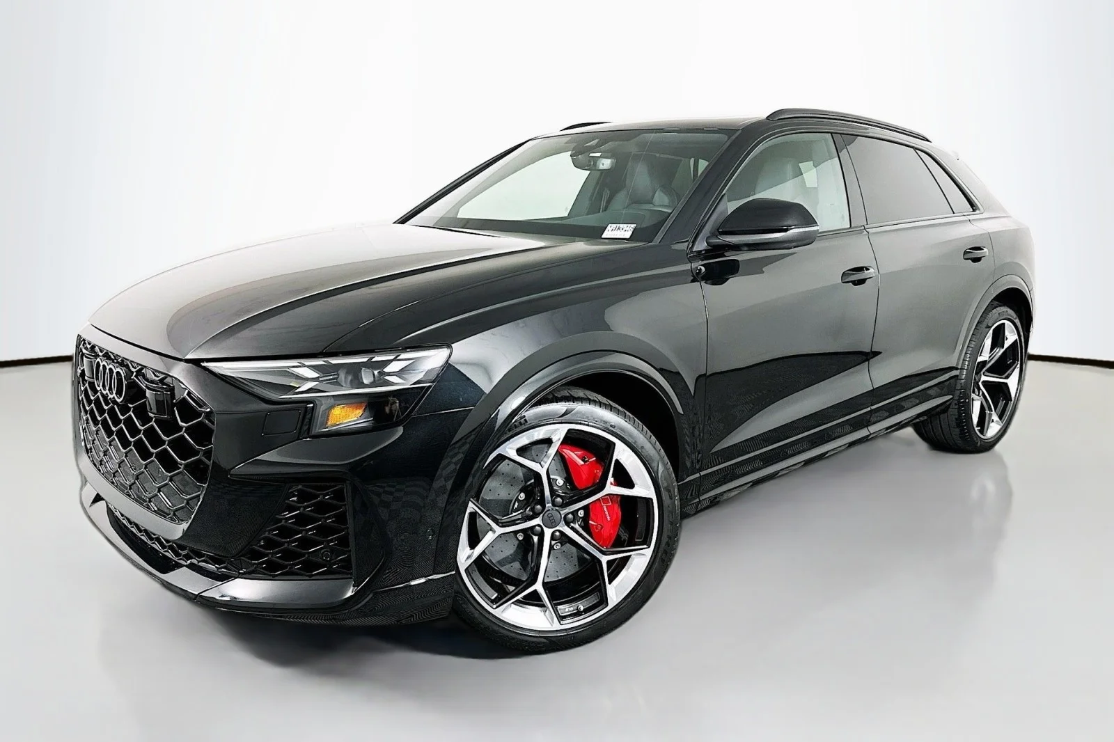 2026 Audi RS Q8 -'s photo