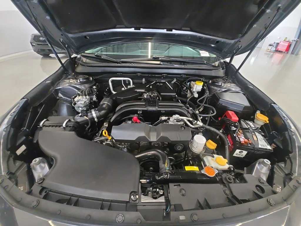 Used 2018 Gray Subaru 2.5i image 24