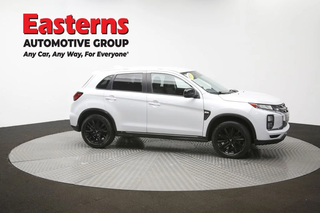 Used 2023 White Mitsubishi 2.0 LE image 47