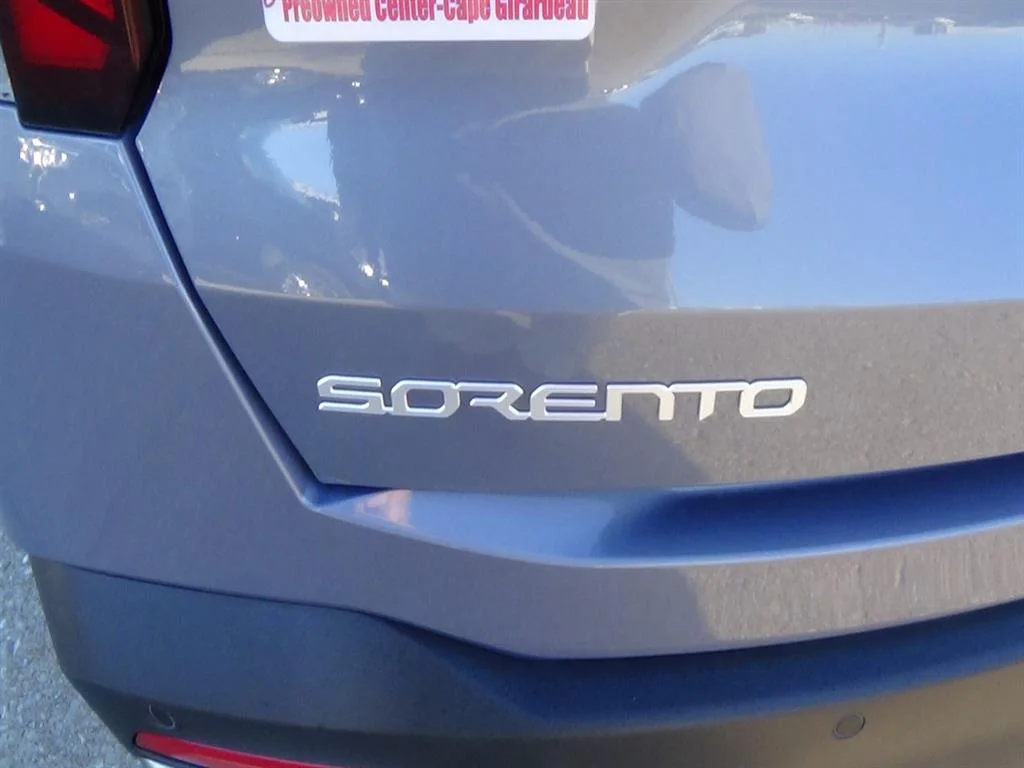 Certified Used 2024 Everlasting Silver (erg) Kia S image 8