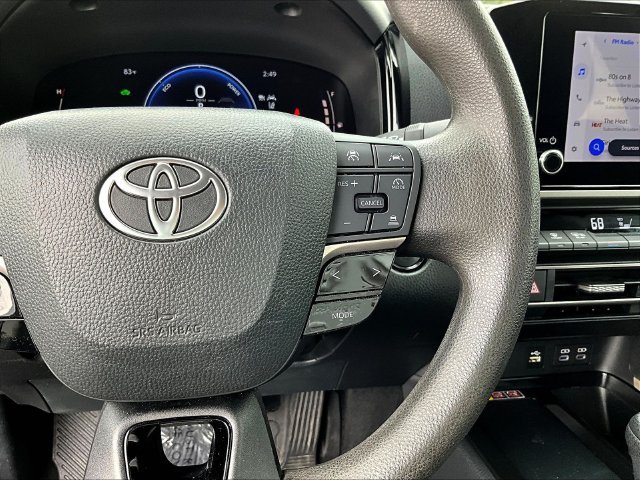 Used 2025 Silver Toyota LE image 12
