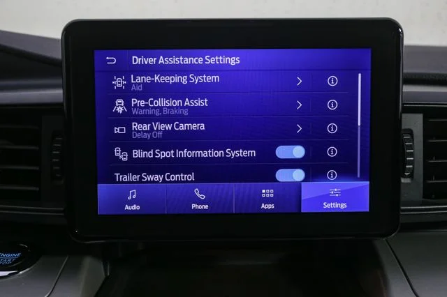 Used 2023 Black Ford XLT image 23