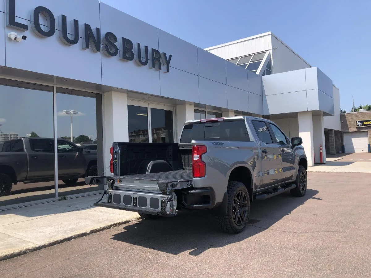 New 2026 Grey Chevrolet 4wd Crew Cab 147" Lt image 8