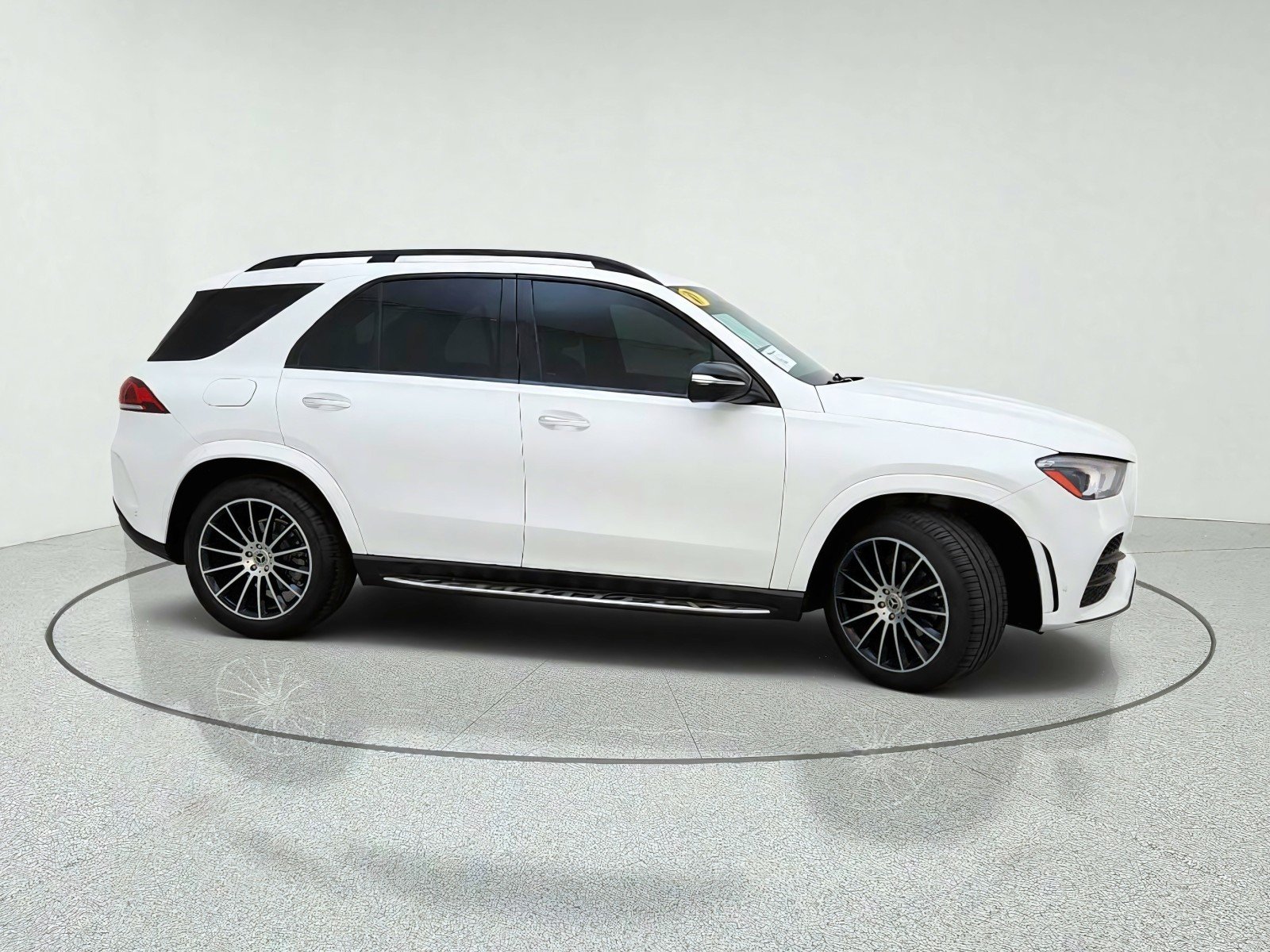 Certified Used 2021 Polar White Mercedes-Benz GLE 350 image 6