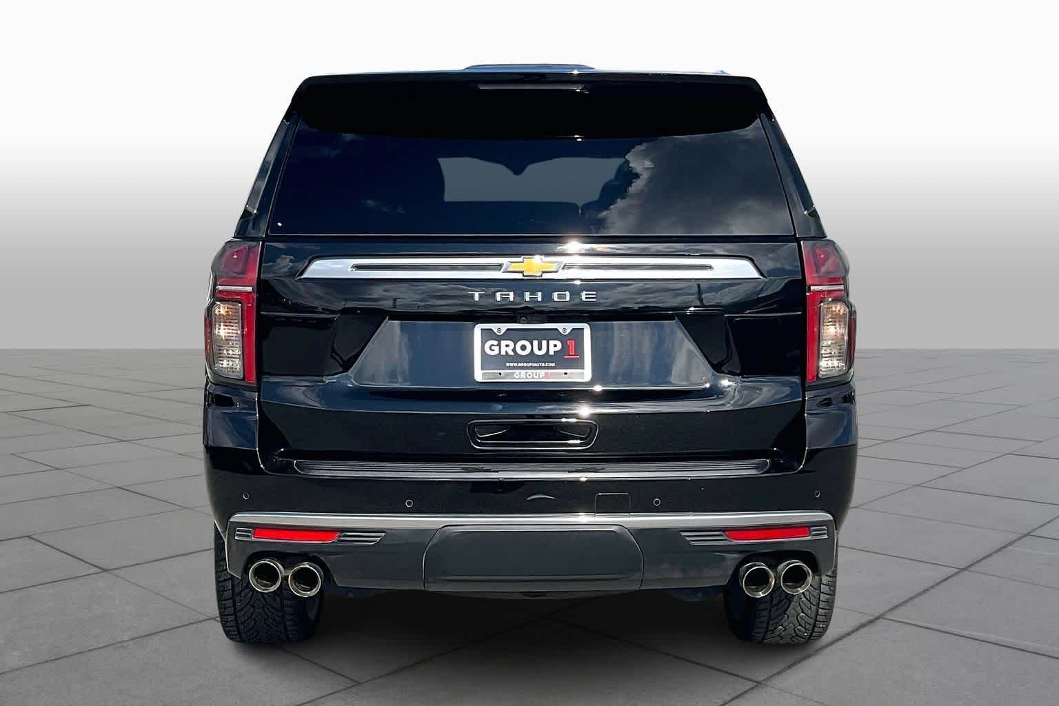 Used 2022 Black Chevrolet High Country image 4