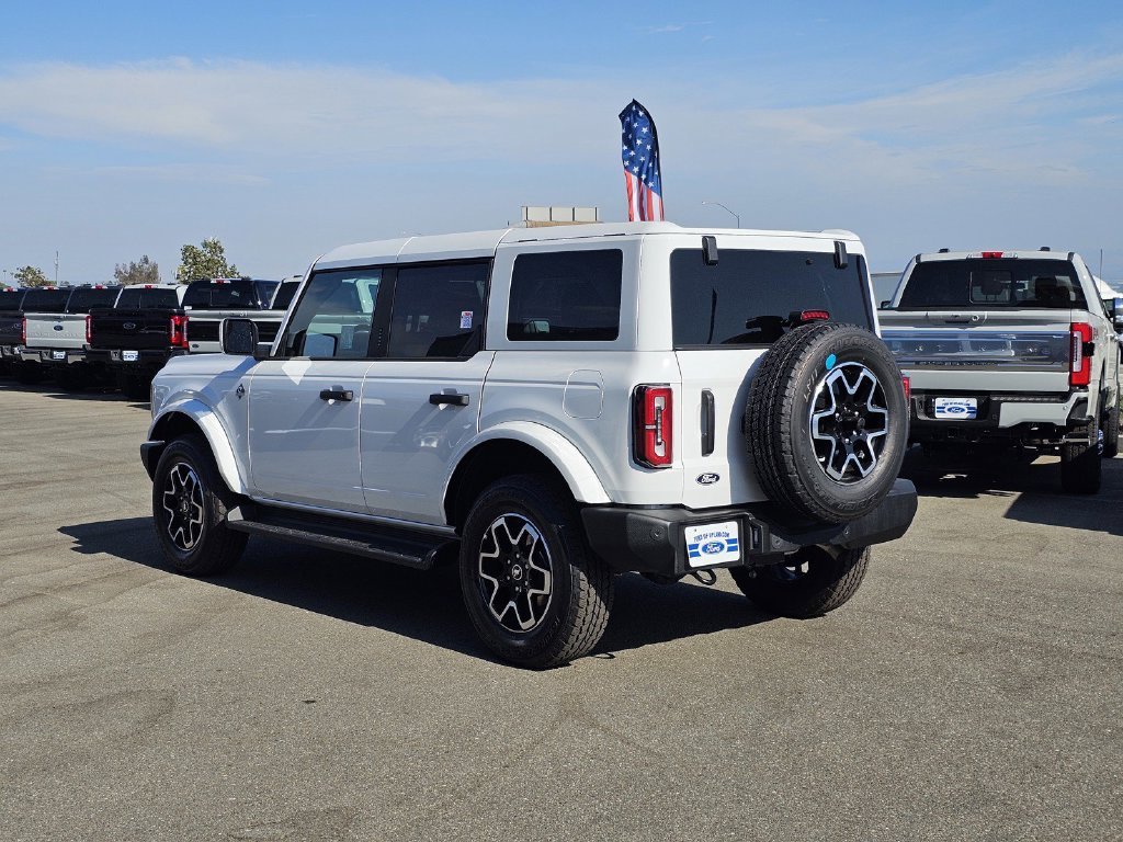 New 2026 Oxford White Ford Outer Banks® image 5