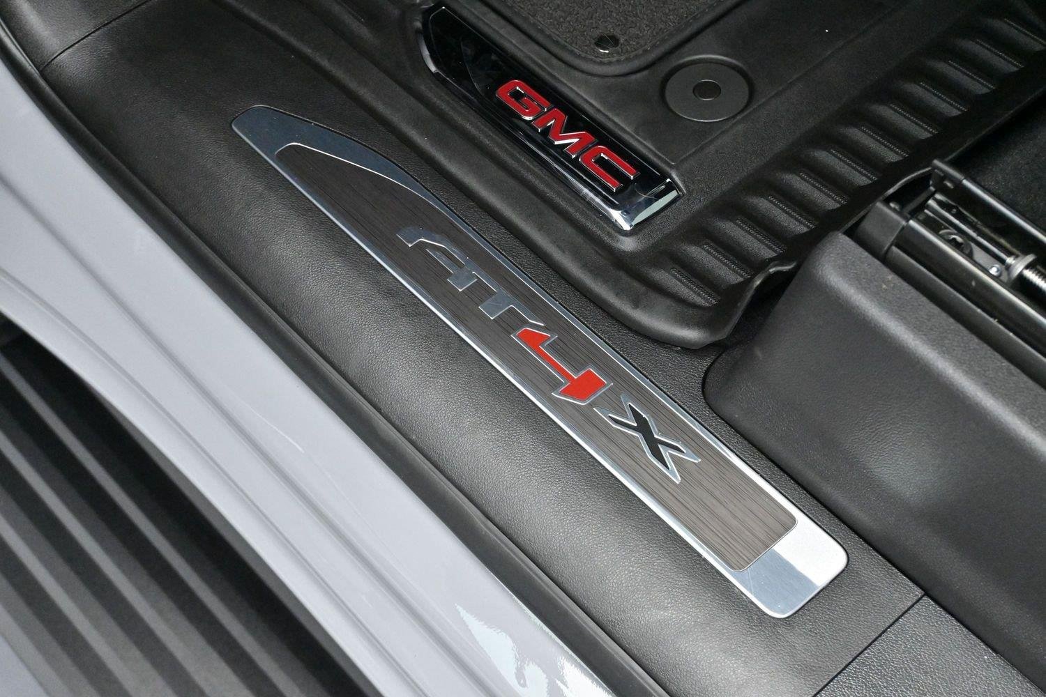 Used 2025 Thunderstorm Gray GMC AT4X image 15