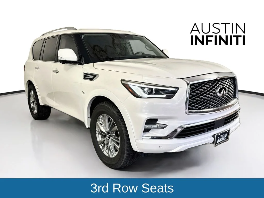 Used 2018 White INFINITI  image 1