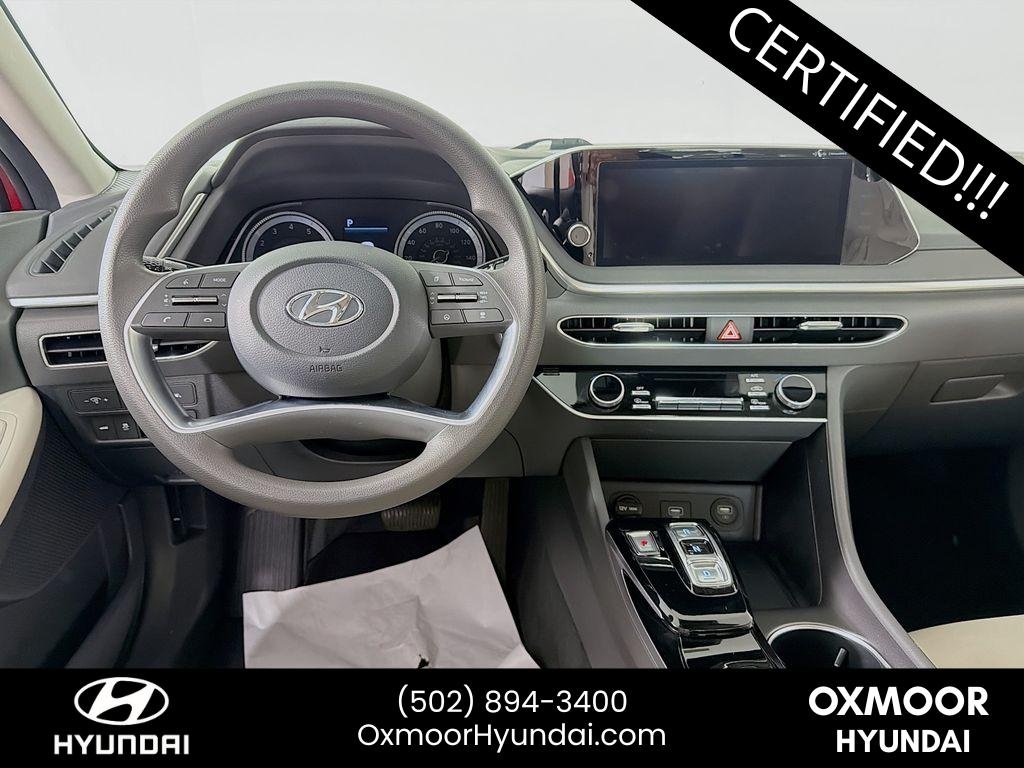 Used 2023 Ultimate Red Hyundai SEL image 22