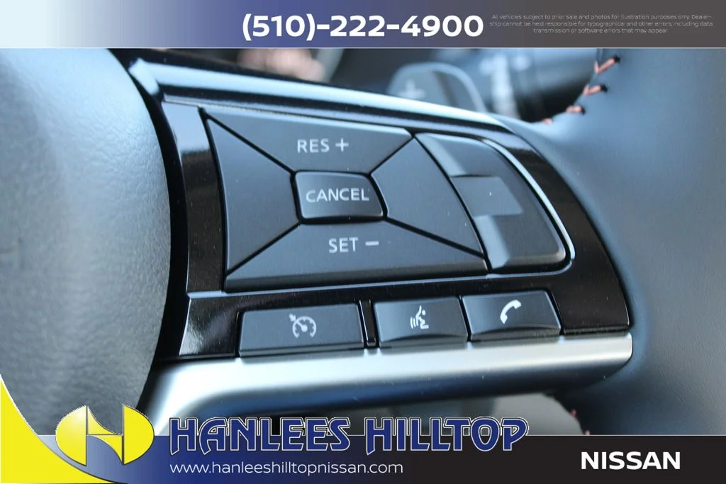 2025 Nissan Altima SR - Photo 27