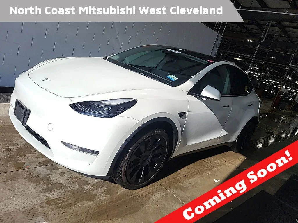 2023 Tesla Model Y Long Range Dual Motor All-Wheel Drive's photo