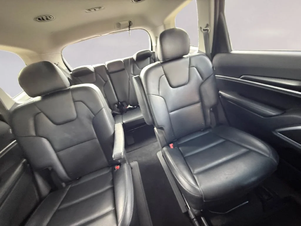 2025 Kia Telluride S - Photo 18