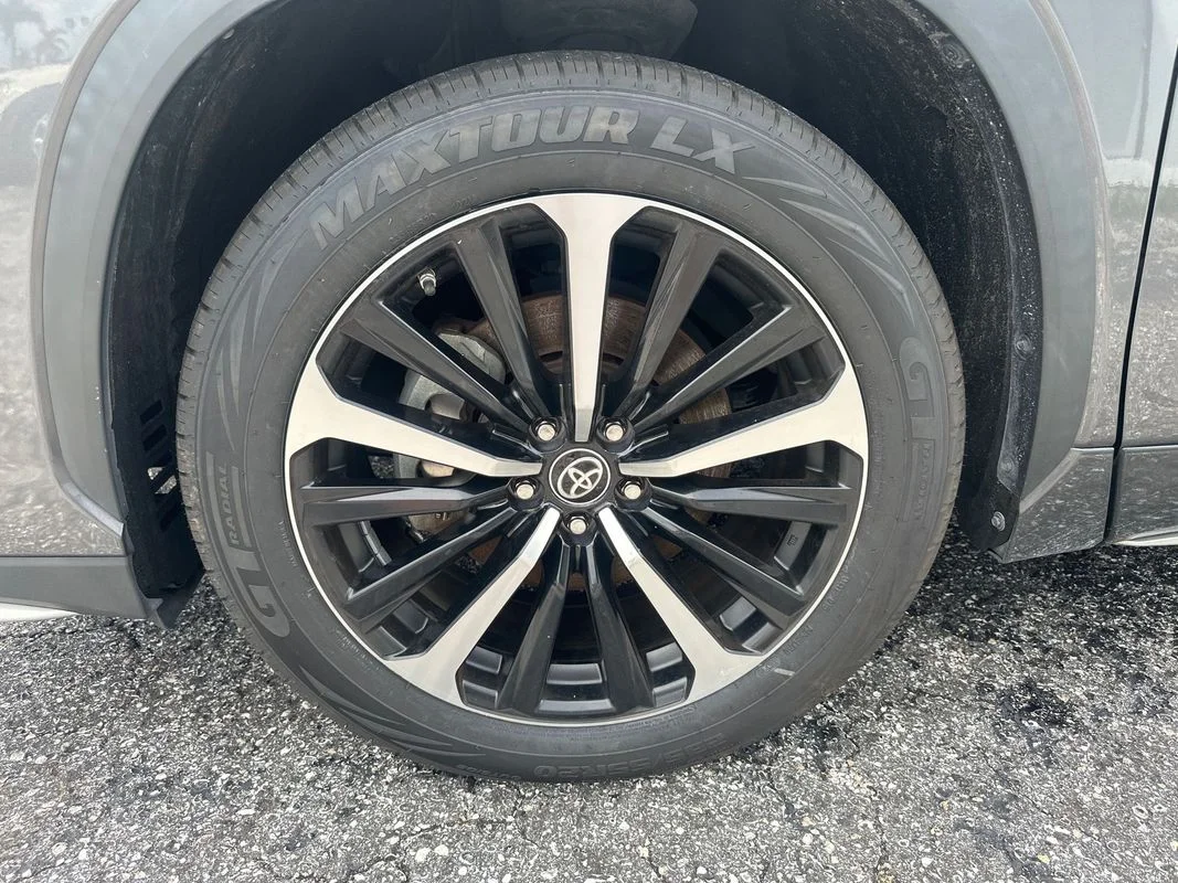 Used 2022 Gray Toyota XSE image 12