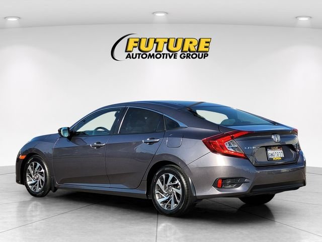 Used 2016  Honda EX image 7