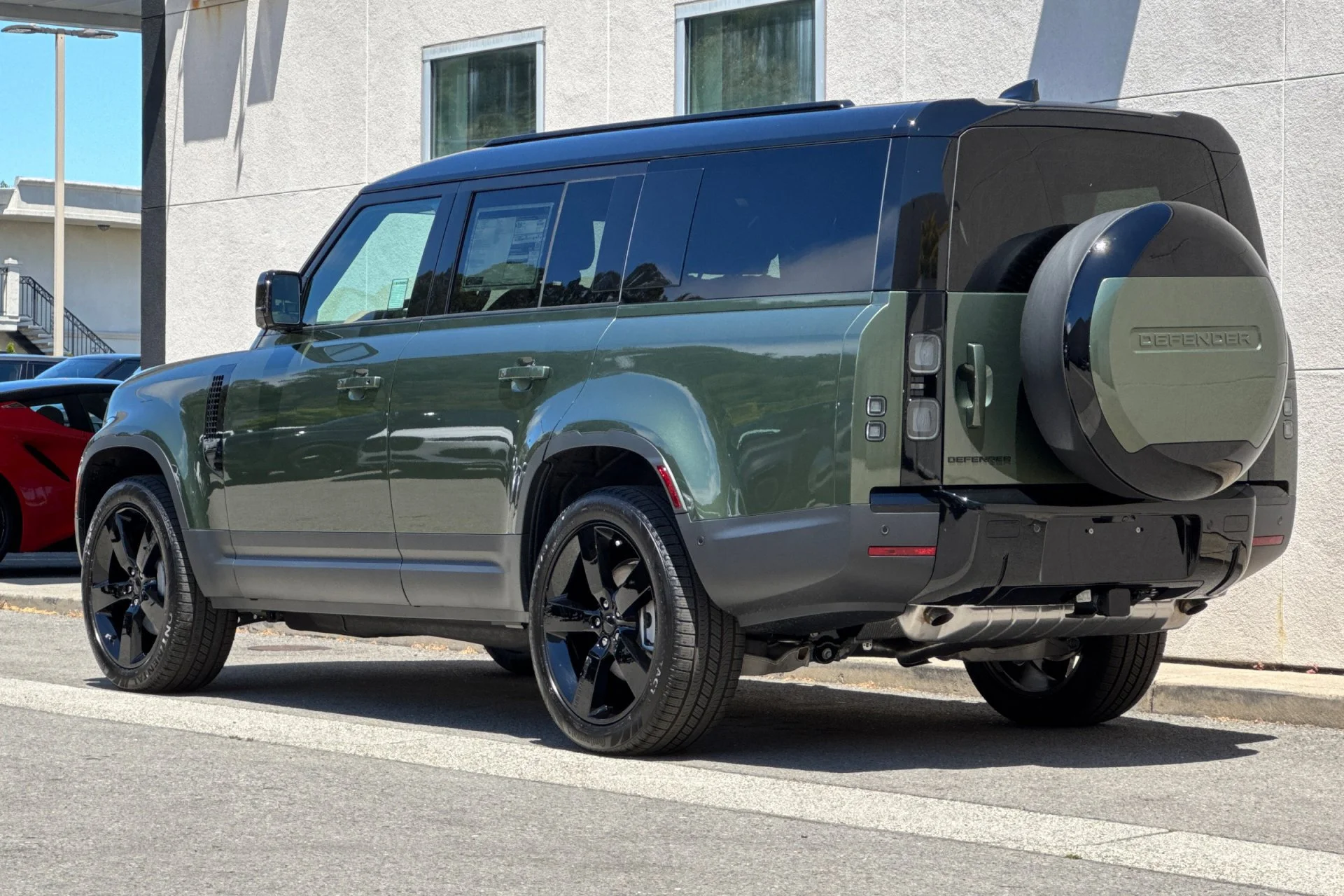 New 2026 Woolstone Green Land Rover S image 6
