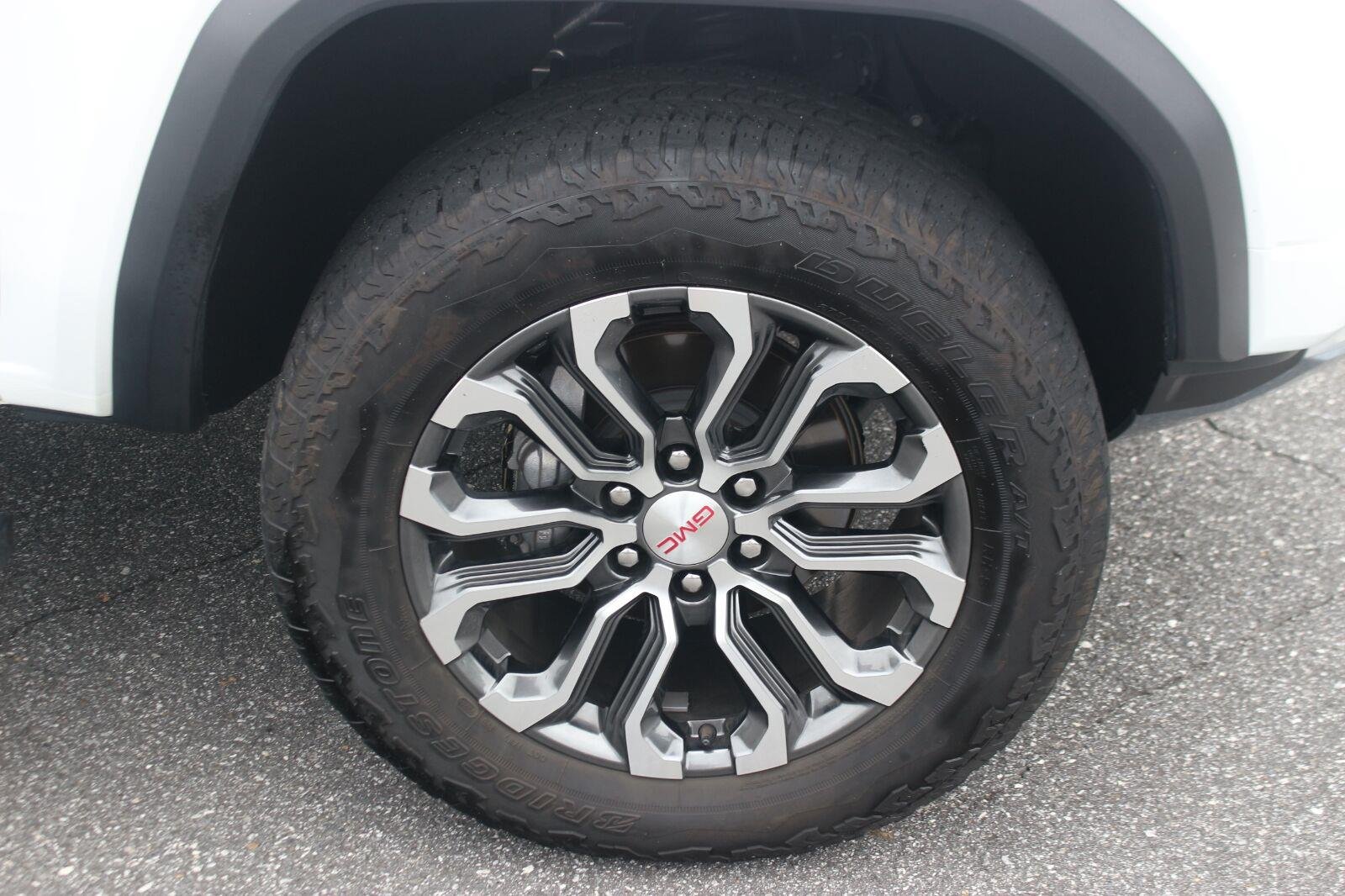 Used 2024 Summit White GMC Denali image 37