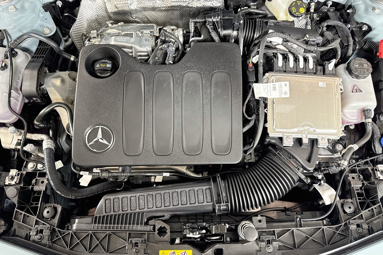 New 2027 Liquid Crystal Green Mercedes-Benz CLA 220 Hybrid image 27