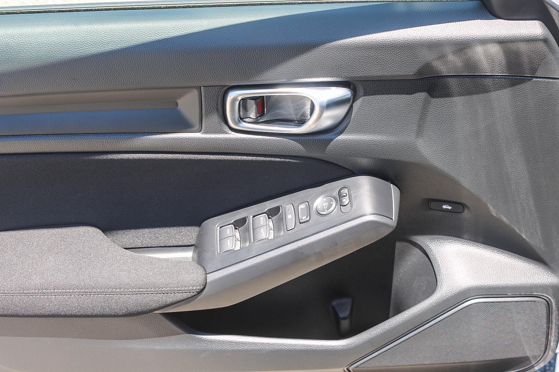 New 2026 Urban Gray Pearl Honda Sport image 22