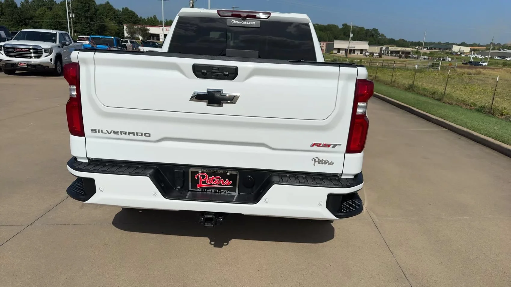 Used 2024 Summit White Chevrolet RST image 8