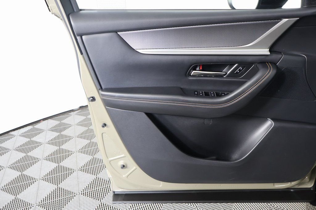 Certified Used 2025  Mazda Premium Plus image 13