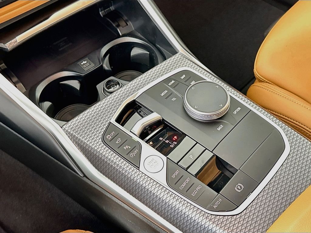 New 2026 Black Sapphire Metallic BMW 330i image 15