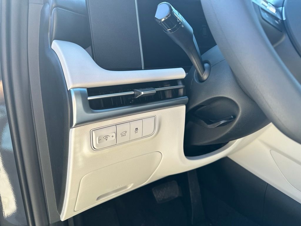 New 2026 Gray Hyundai SEL Plus image 11