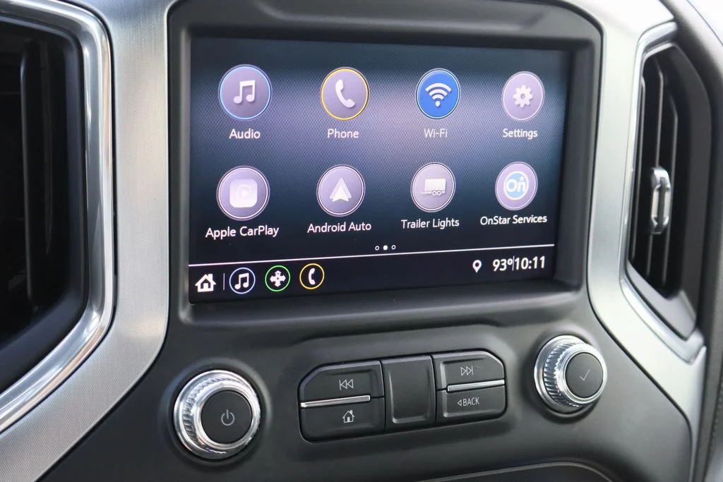 Used 2020 Blue GMC SLE image 15