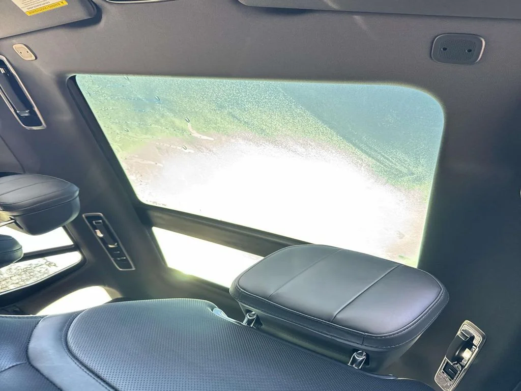 2025 Land Rover Range Rover SE - Photo 11