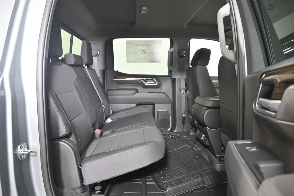 2026 Chevrolet Silverado 1500 LT - Photo 16